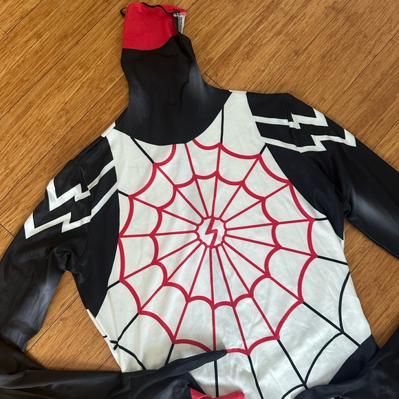 Brand new Silk Spider Suit Size M/L - Picture 2 of 4